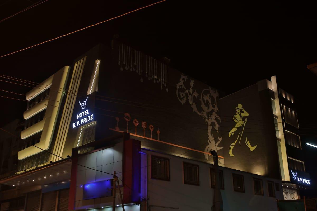 Hotel K P Pride Jalgaon Exterior photo